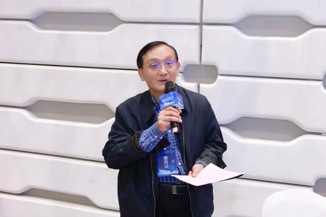 16 兴发xf(中国区)游戏有限公司
